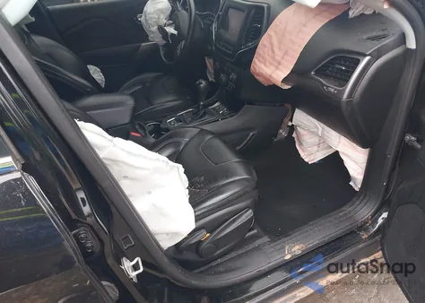 2019 Jeep Cherokee Latitude Plus Fwd z USA, uszkodzony, nr VIN 1C4PJLLB7KD482634